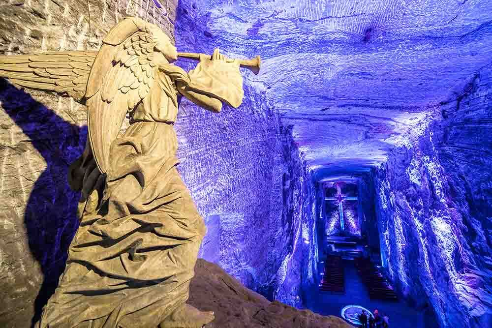 Colombia-Zipaquira-catedral-sal