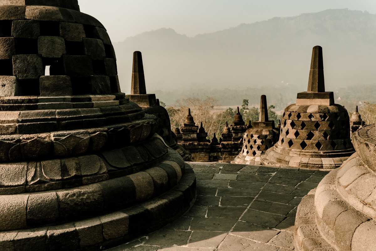 Explora Indonesia 15 días de lujo