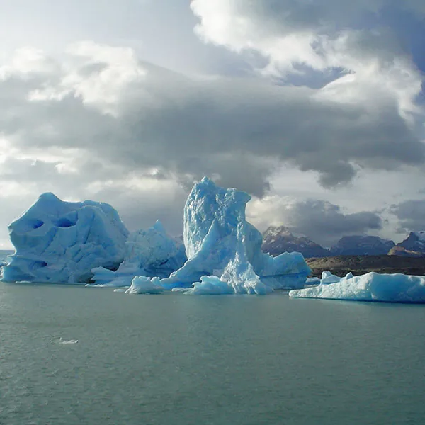 Calafate Argentina iceberg Parque Nacional de los Glaciares