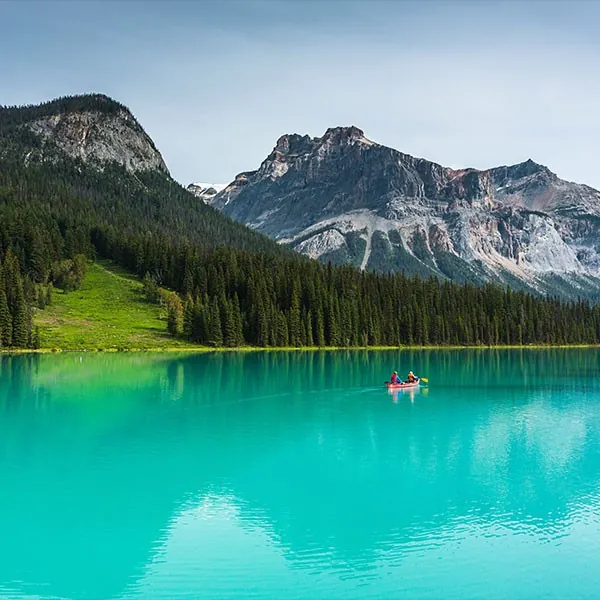 Emerald Lake en el Parque Nacional Yoho en Canadá