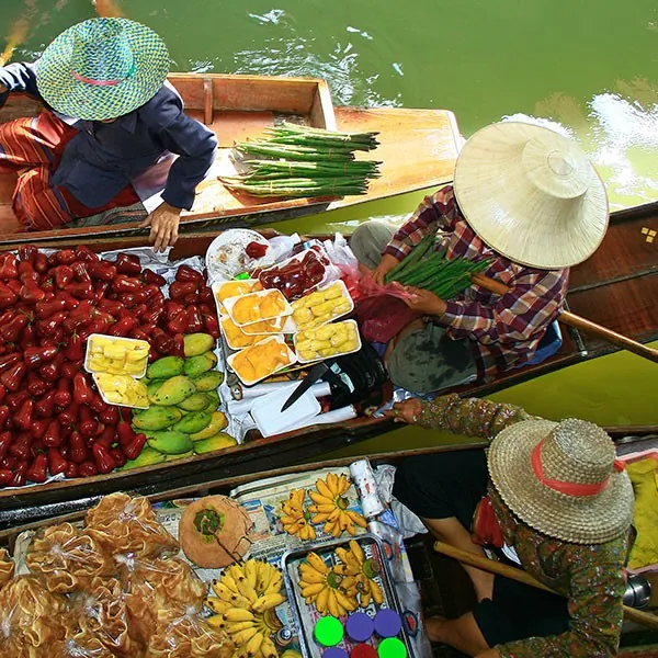 Crucero por el río Mekong: mercado flotante en Vietnam