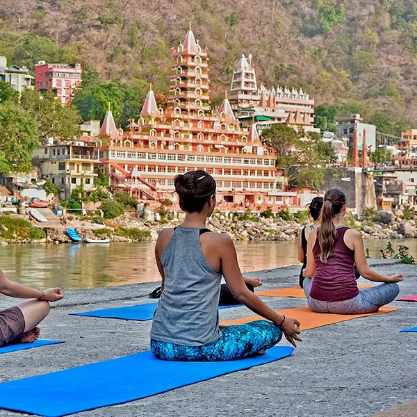 Viaje yoga experience en India con estancia en ashram
