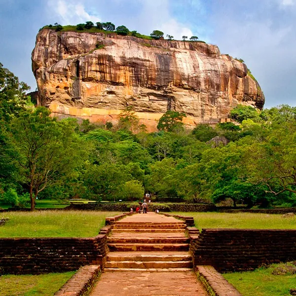 La Roca del León en Sigiriya
